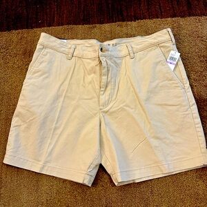 Izod Saltwater Stretch Chino Pale Khaki Shorts Classic Style